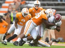 Tennessee Vols starter discloses his intention to depart UT due to…