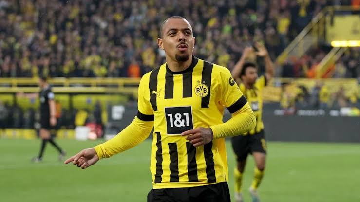 Borussia Dortmund bereit, Donyell Malen im Januar zu verkaufen, um Mittel für neue Verpflichtungen zu generieren