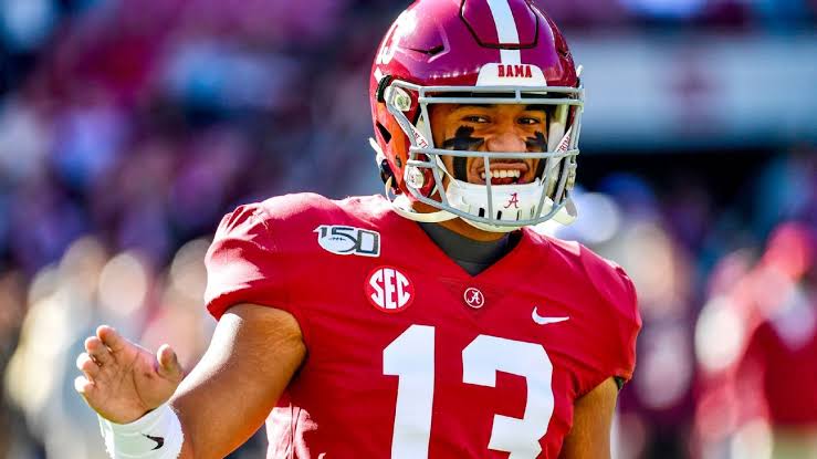 Tua Tagovailoa Announces Stunning Return to Alabama: A New Chapter for the Quarterback