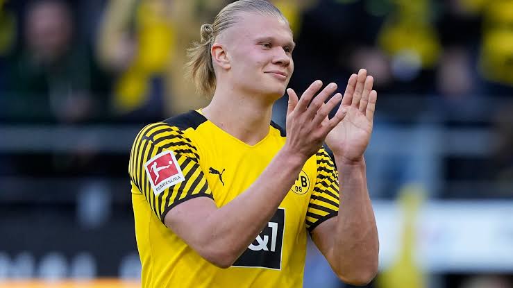 Breaking News: Erling Haaland kündigt Vertrag mit Manchester City – Rückkehr zu Borussia Dortmund geplant