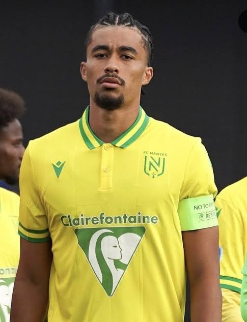 FC Nantes Prédit Perdre son Défenseur Nathan Zeze dans un Transfert Choc vers un Rival de Ligue 1