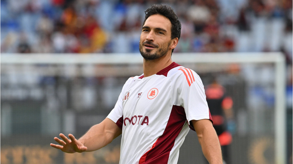 Shock Transfer: Mats Hummels Joins Schalke 04 on Free Transfer, A Great Addition to the Team