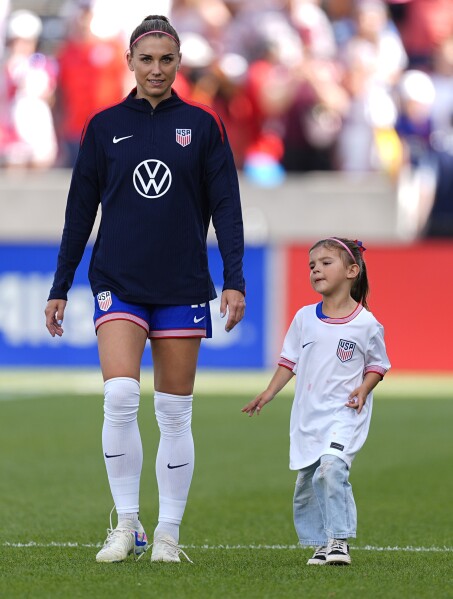 Alex Morgan Drops Bomshell: That Servando Carrasco is Not The Father of Their Daughter