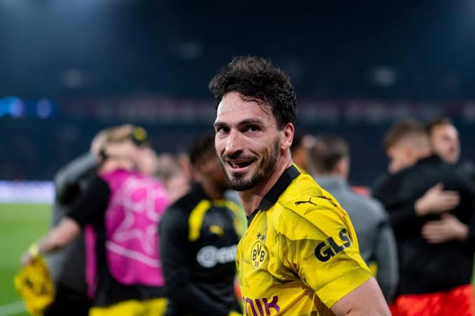 Borussia Dortmund Heißen Mats Hummels Wieder Willkommen im Verein