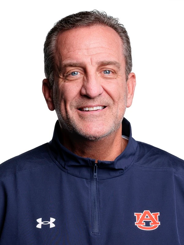 JUST IN: Auburn Tigers Quarterback Coach Kent Austin Resigns, Cites a Shocking Reason