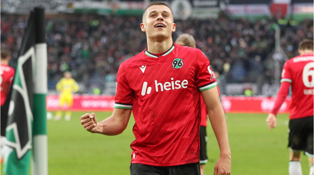 Just In: Aston Villa Lead Race to Sign Hannover Star Nicolo Tresoldi Despite Rangers and Levante’s Interest