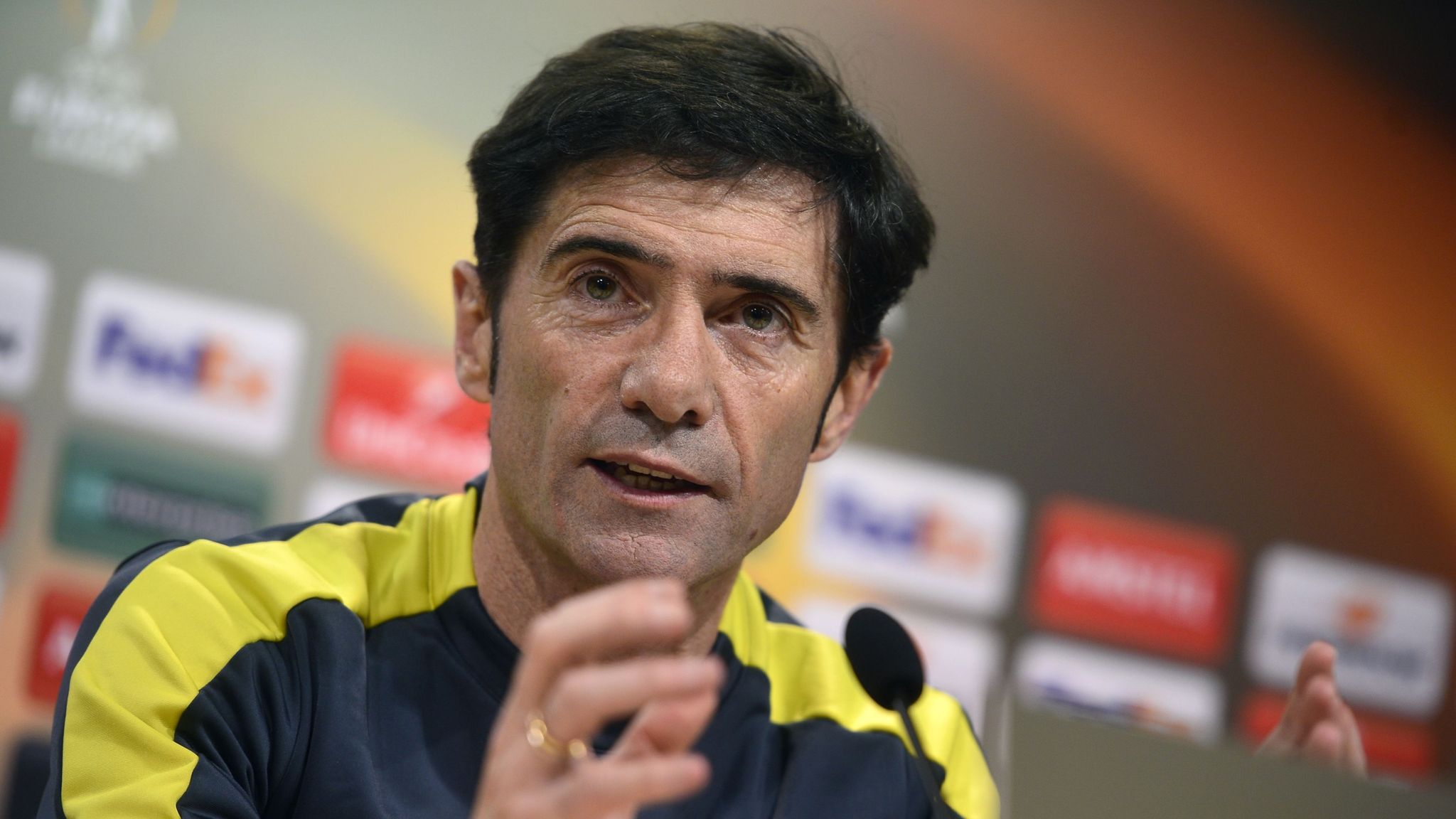 Última Hora: El entrenador del Villarreal, Marcelino, jura su compromiso para llevar al club a la competición de la UEFA