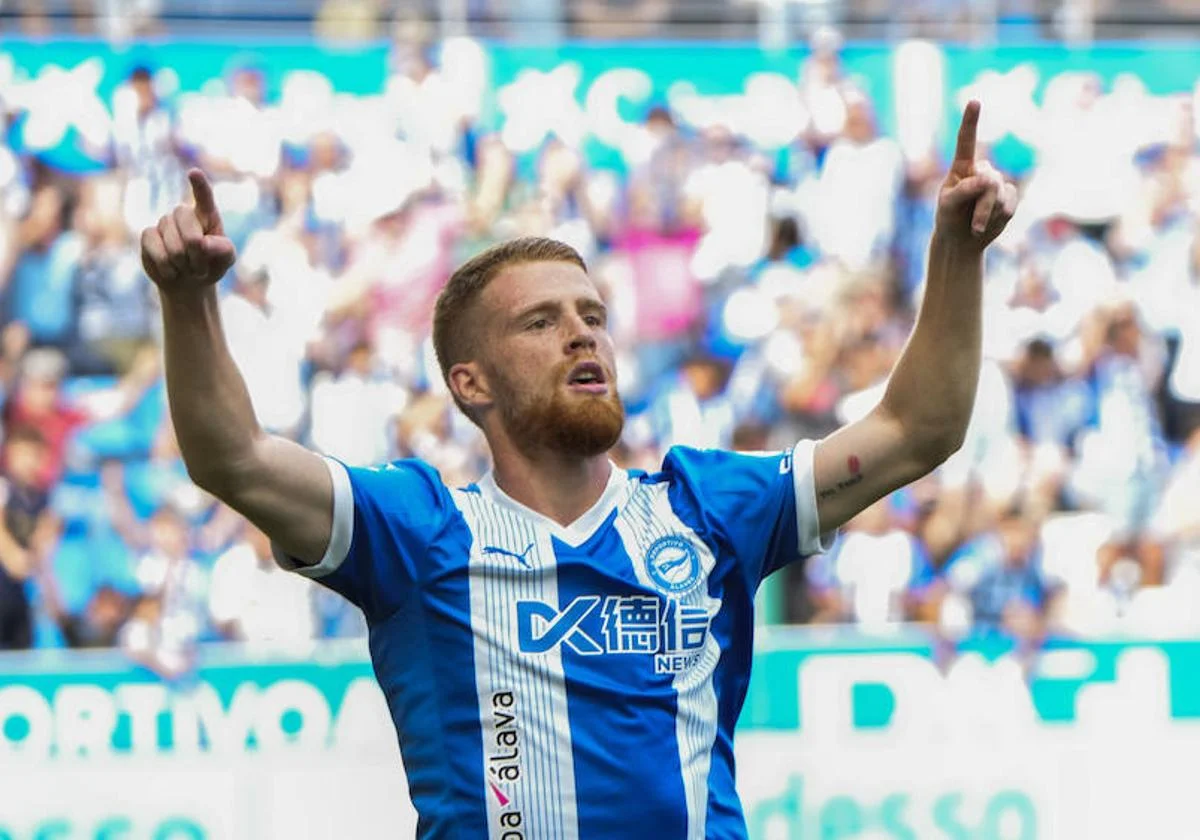 El Alavés a punto de aceptar la estratosférica oferta del Manchester United por Carlos Vicente