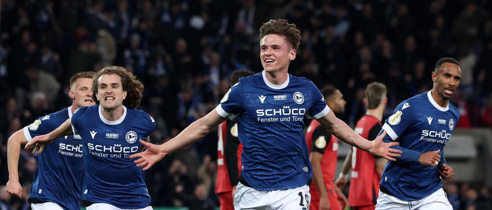 Arminia-Spieler begeistert: Vereinsführung kündigt hohe Prämien bei Aufstieg an