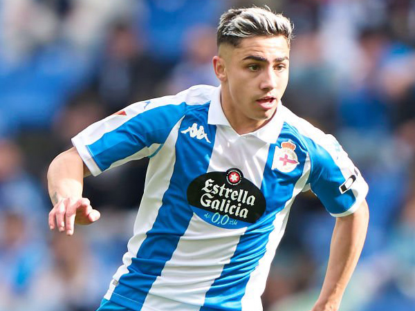 El Deportivo La Coruña a punto de aceptar la estratosférica oferta del Manchester United por Yeremay Hernández